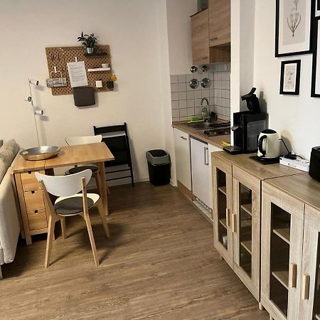 1 Zimmer Wohnung Mit Der Terrasse In Der Innenstadt Wiesbaden Buitenkant foto