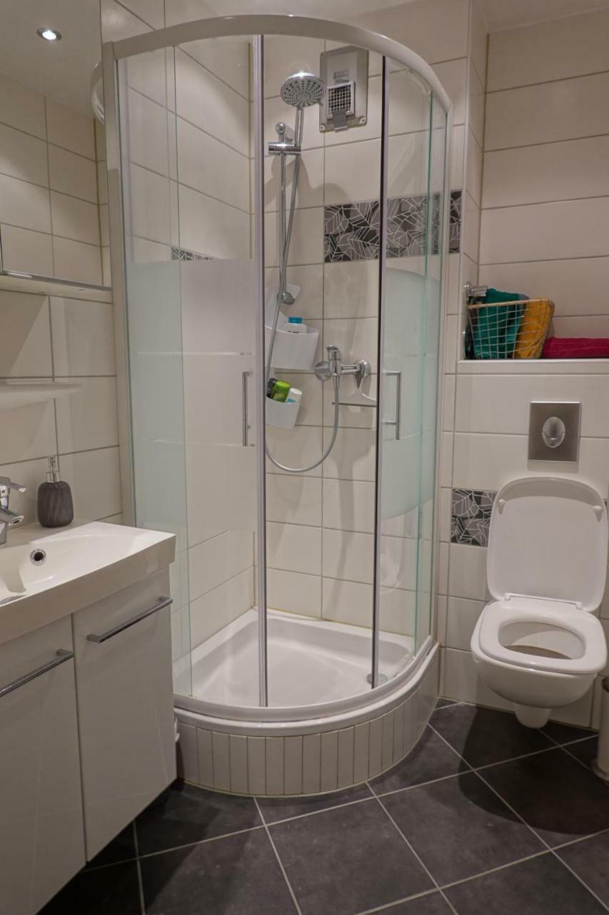 1 Zimmer Wohnung Mit Der Terrasse In Der Innenstadt Wiesbaden Buitenkant foto